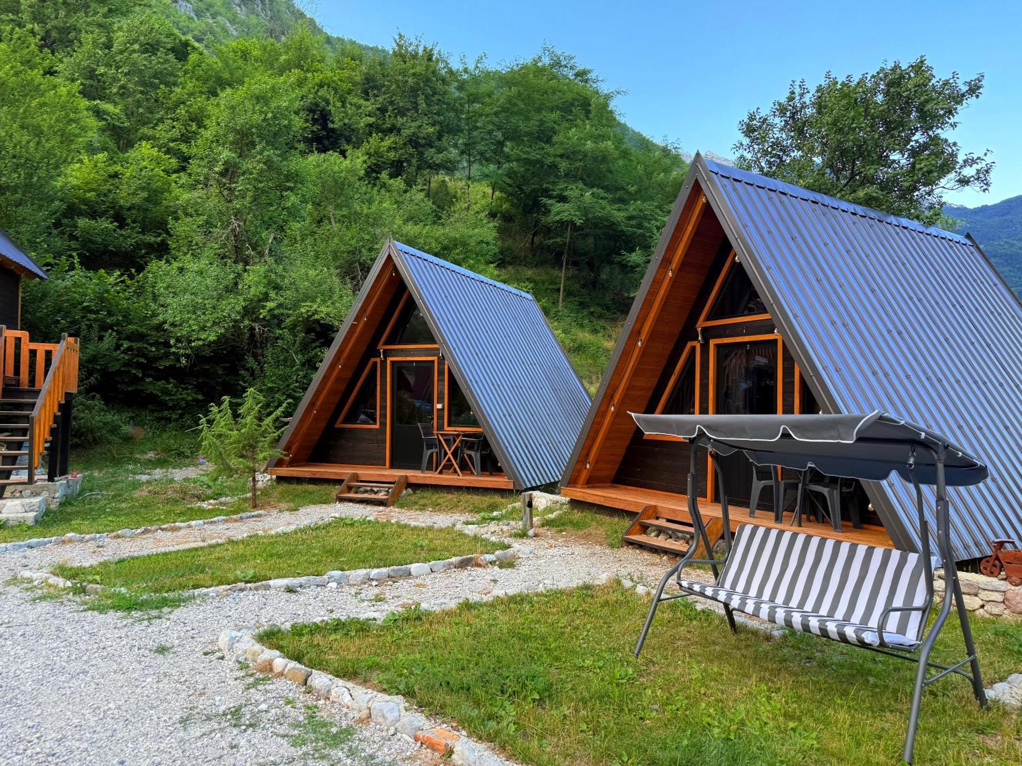 Villa Thethi